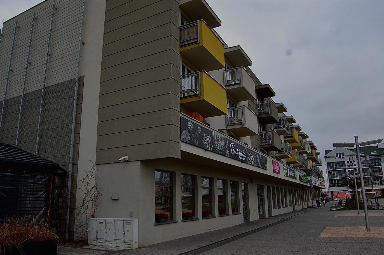 Apartament Podolszyce Płock Exteriör bild