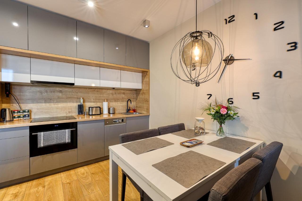 Apartament Podolszyce Płock Exteriör bild